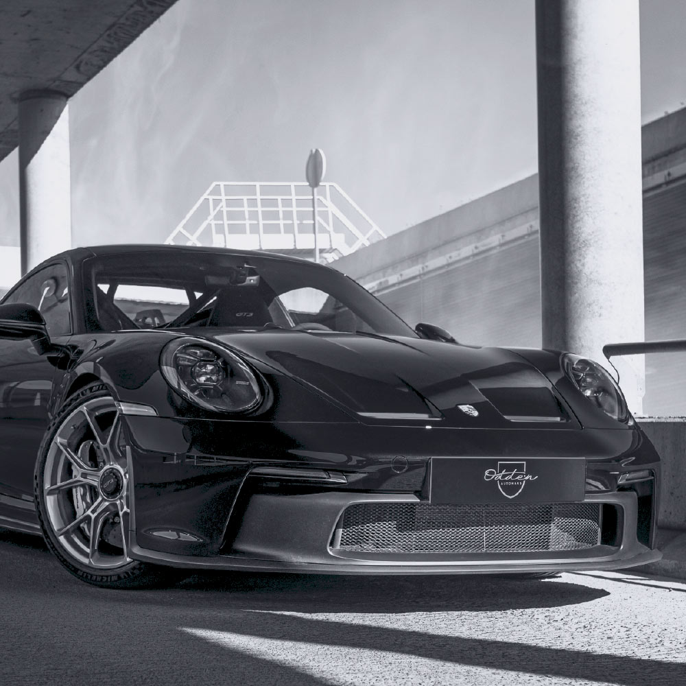 ¿Cuánto cuesta importar un Porsche 911 de Alemania? Guía de Costes, Impuestos y Proceso 2026