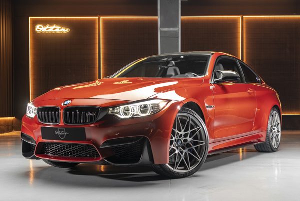 BMW M4 Competition Shakir Orange