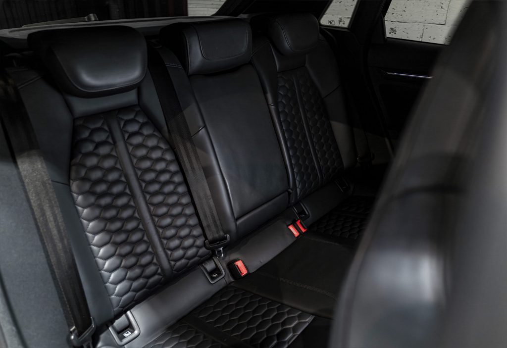 Audi RS3 detalle llantas 19 pulgadas Audi Sport