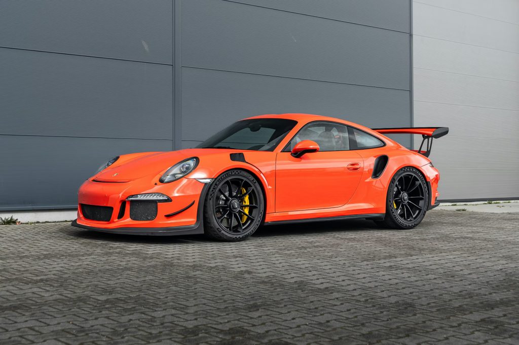 Porsche 911 GT3 RS 991 Lava Orange — Manthey Racing, 500 CV atmosféricos